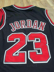 Chicago Bulls Michael Jordan 23 Black NBA Jersey
