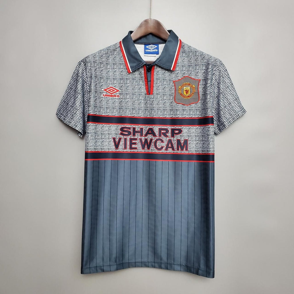 Manchester United 1995-96 Away Retro Jersey – Fanaacs Store