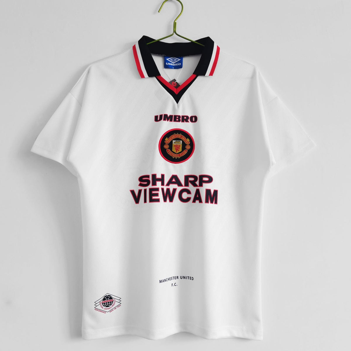 Manchester United 1996-97 Away Retro Jersey