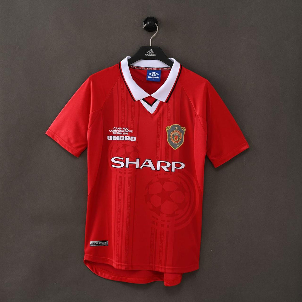 Manchester United 1999 Champions League Final Retro Jersey