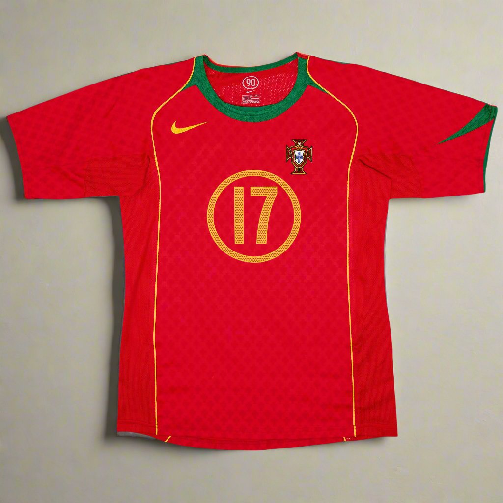 Portugal 2004 Home C.RONALDO 17 Retro Jersey