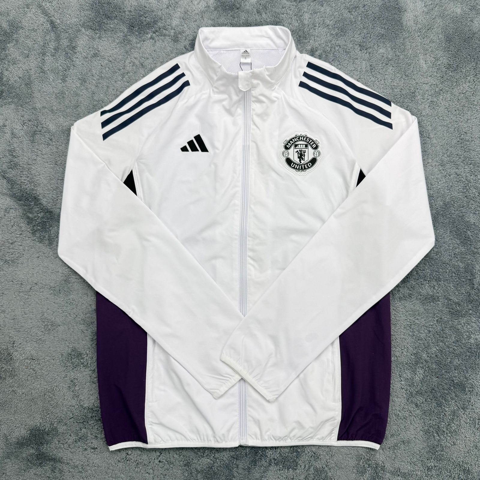 Manchester United white Windbreaker 25 26 Season