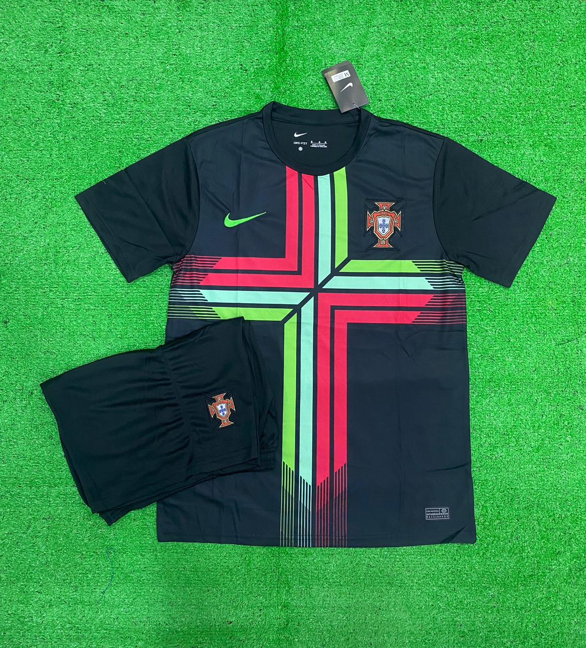 Portugal 2018 World Cup Black Pre Match Jersey [JERSEY + SHORTS]