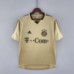 Bayern 2004-05 Away 1