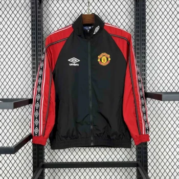 Manchester United Retro Windbreaker